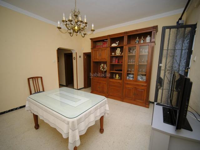 Casa en venta en Alcalá de Guadaira, Centro. Casa de una planta zona Silos. Casas Alcalá de.