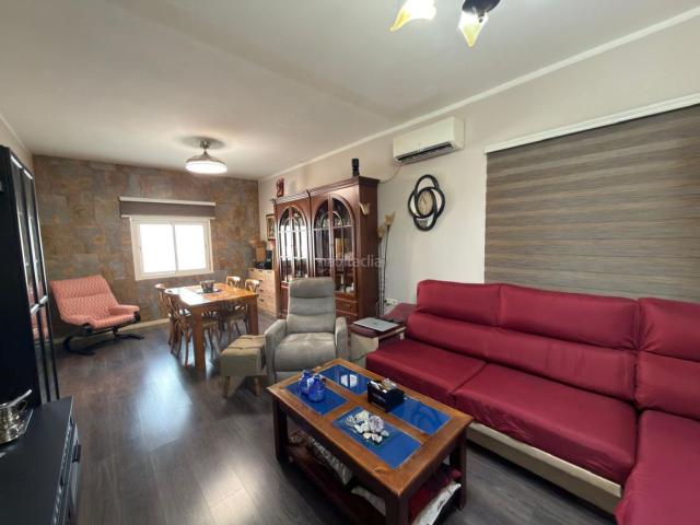Casa en venta en Alcalá de Guadaira, La Paz. Casa en venta en Pablo VI, 3 dormitorios. Casas Alcalá de.