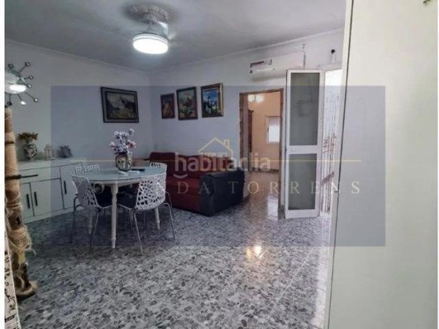 Casa en venta en Alcalá de Guadaira, La Paz. Estupenda casa de PLANTA BAJA bien ubicada. Casas Alcalá de.