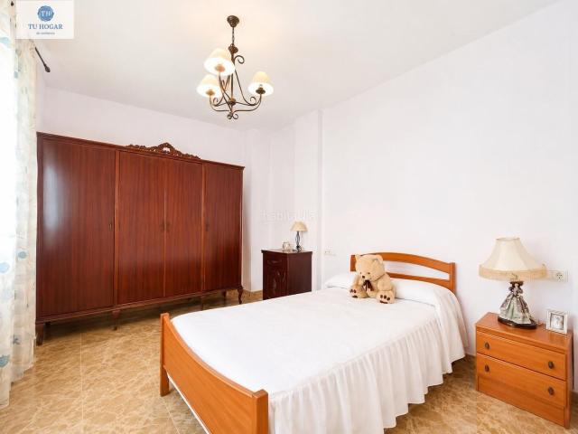 Casa en venta en Alcalá de Guadaira, Nueva Alcalá. Oportunidad única en Alcalá de Guadaira amplia vivienda con terraza y garaje. Casas Alcalá de.