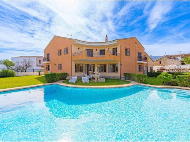 Casa en Venta en Alcalalí