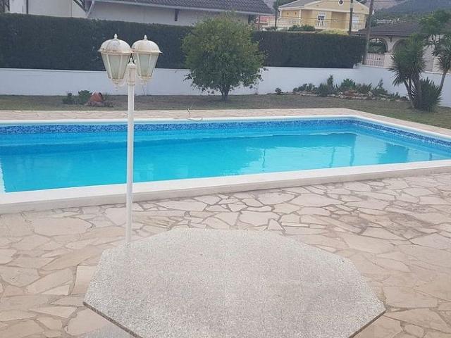 Casa en venta en Alcanar, de 160 m² 4 habitaciones por 330.000 €