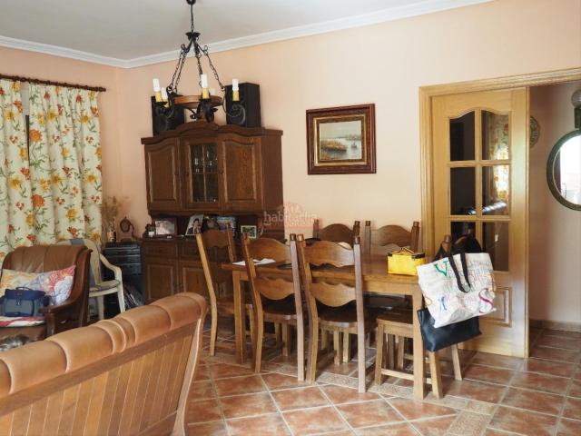 Casa en venta en Alcaraz. SE VENDE CASA DE NUEVA CONSTRUCCIÓN EN EL HORCAJO AMUEBLADA. RODEADA DE UN ENTORNO ESPECTACULAR. Casas.