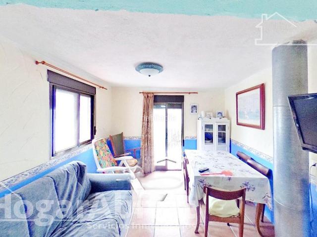 Casa en venta en Alcudia de Veo. VISTAS A LA MONTAÑA! CASA ECONÓMICA CON BALCÓN Y TERRAZA, EN EL CENTRO. Casas Alcudia de.