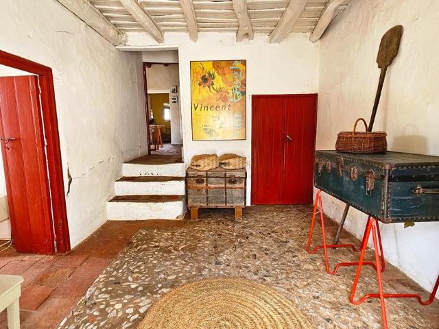 Casa en venta en Alájar. Casa de pueblo con sabor en Alájar. Casas.