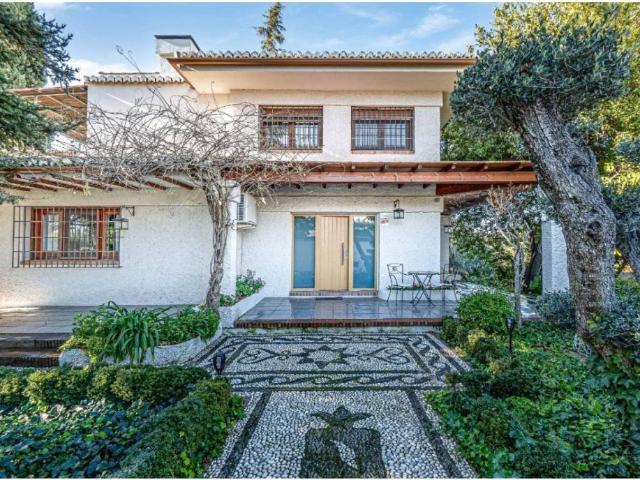 Casa en Venta en Albolote