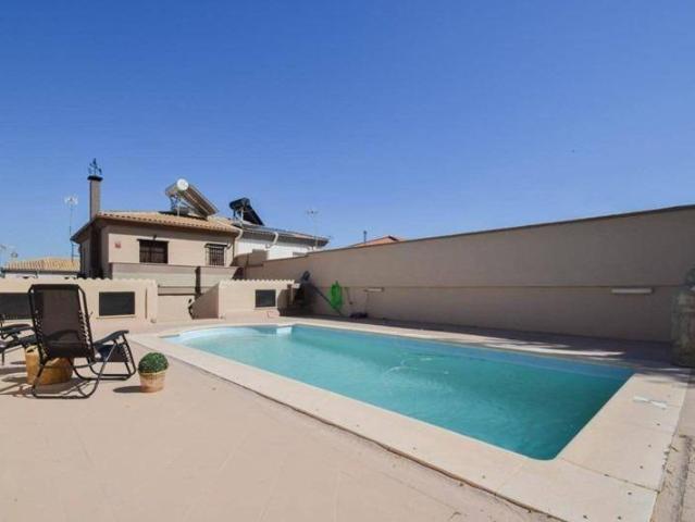 Casa en Venta en Albolote