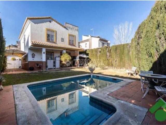 Casa en Venta en Albolote