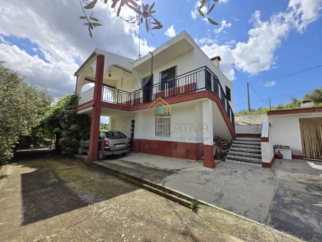 Casa en Venta en Alborache