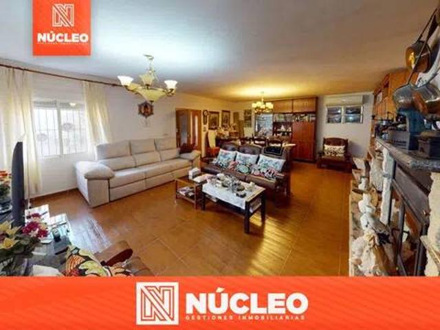 Casa en Venta en Albatera