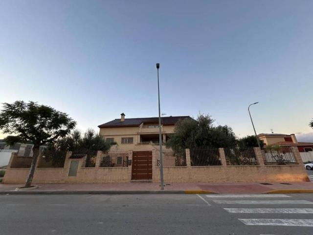 Casa en Venta en Albatera