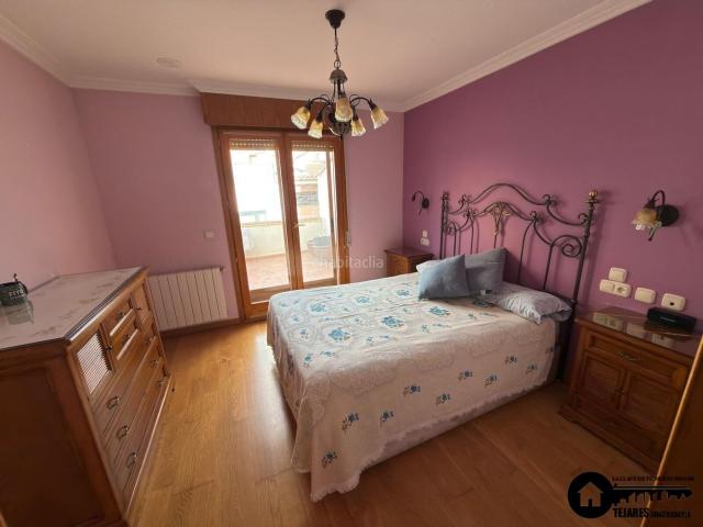 Casa en venta en Albacete, Ensanche Franciscanos. INMOBILIARIA TEJARES VENDE EXCELENTE CASA ADOSADA ZONA FRANCISCANOS. Casas.
