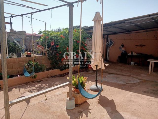 Casa en venta en Pozohondo. Casa en venta en Pozohondo, 5 dormitorios. Casas.