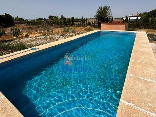 Casa en venta en Albacete, Pedanías Extrarradio. 200.000 INMOBILIARIA LA MANCHA VENDE PARCELA EN ALBACETEHIPOTECABLE. Casas.