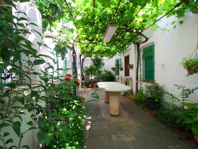 Casa en venta en Albacete, San Pedro. Tu casa familiar en Albacete. Casas.