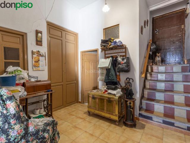Casa en venta en Albuñol. Casa de dos plantas en Albuñol con amplia terraza y vistas despejadas. Casas.