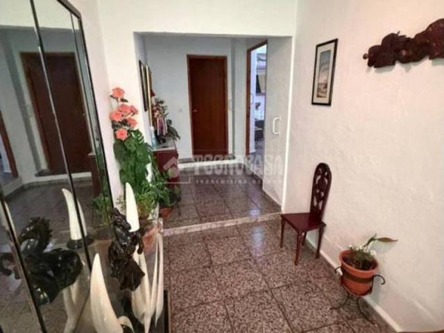 Casa en Venta en Albuñuelas
