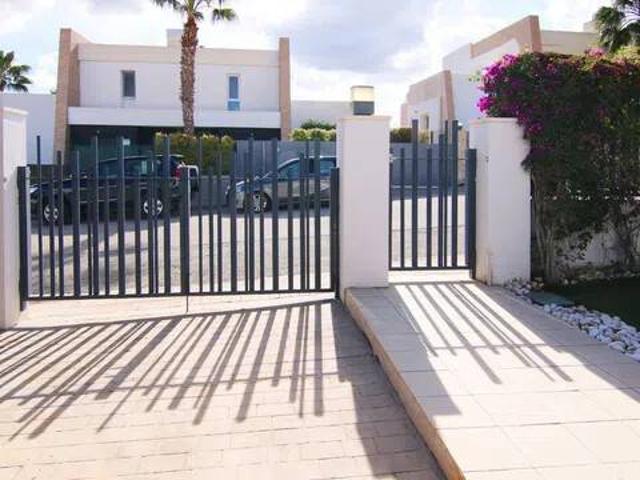 Casa en Venta en Algorfa