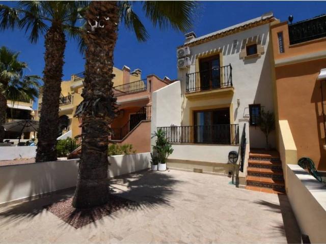 Casa en Venta en Algorfa