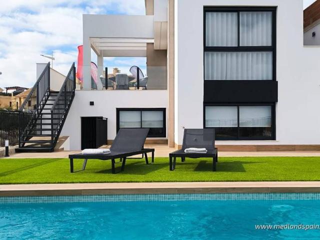 Casa en Venta en Algorfa
