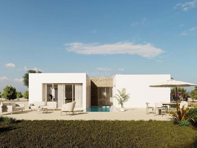 Casa en venta en Algorfa. Casas.