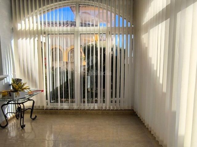 Casa en venta en Algorfa. Casas.