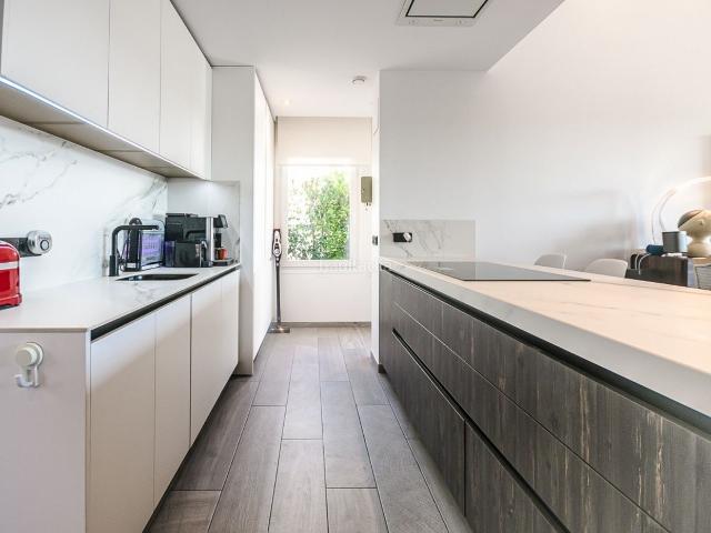 Casa en venta en Algorfa. Impresionante villa independiente con extras de alta gama en La Finca Golf Resort ndash Algorfa Esta villa uacutenica, situada en. Casas.