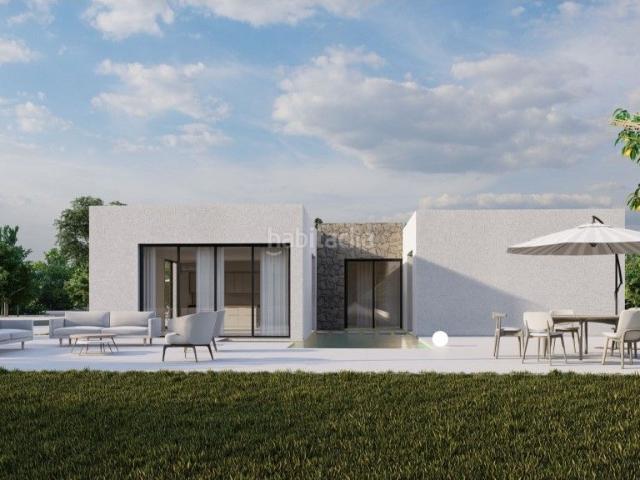 Casa en venta en Algorfa. Vivienda Aislada 4 habitaciones Venta Alicante Alacant. Casas.