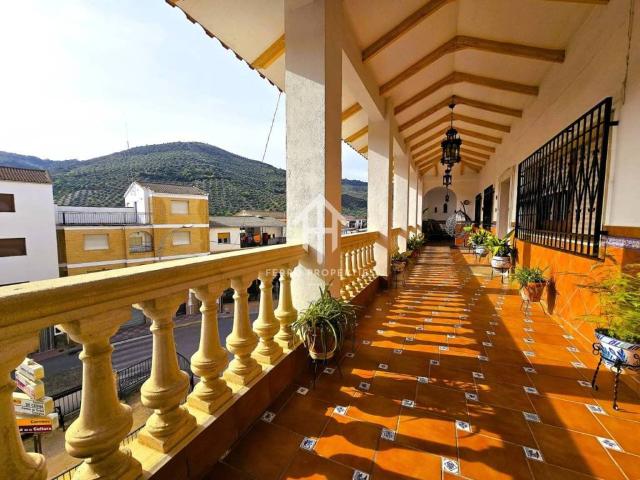 Casa en Venta en Algarinejo