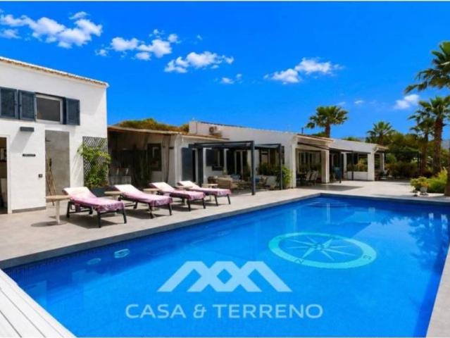 Casa en Venta en Algarrobo