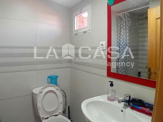 Casa en venta en Algeciras, Bajadilla Fuente Nueva. Casa o chalet independiente en venta en Puerta EuropaVirgen de la PalmaEstación. Casas.