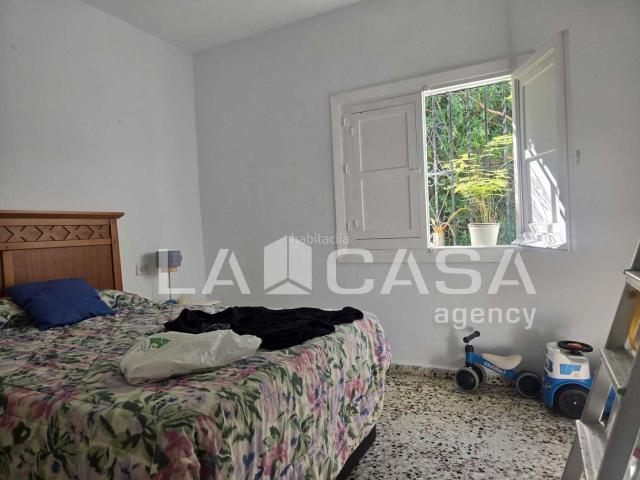 Casa en venta en Algeciras, La Granja La Colina Los Pastores. Casa con amplia parcela en las Herrizas. Casas.