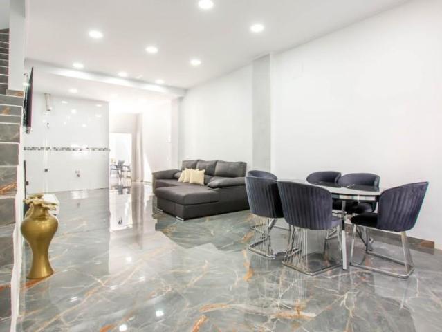 Casa en venta en Algemesí, Comunidad valenciana