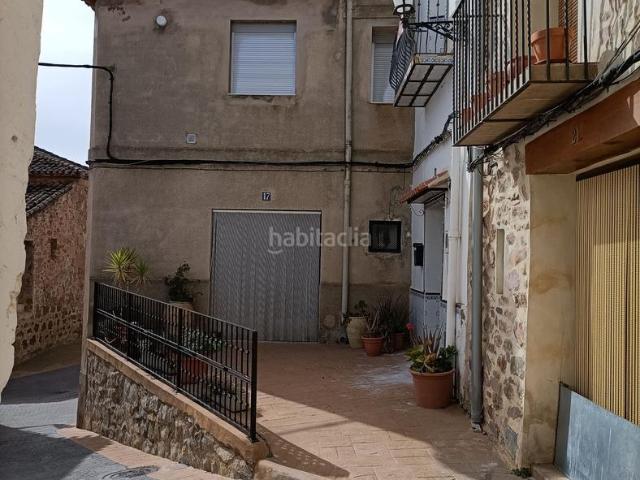 Casa en venta en Algimia de Almonacid. VENTA DE CASA DE PUEBLO EN CALLE CALVARIO 19 DE ALGIMIA DE ALMONACID. Casas Algimia de.