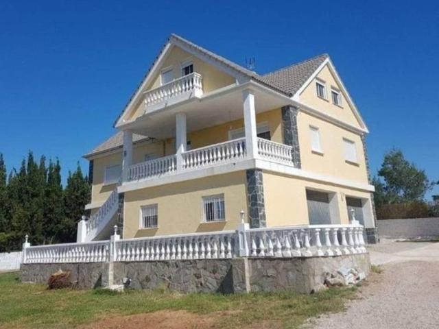 Casa en Venta en Alginet