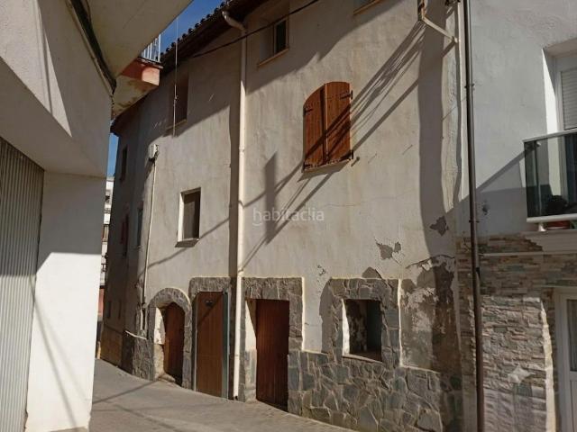 Casa en venta en Alguaire. Casas.