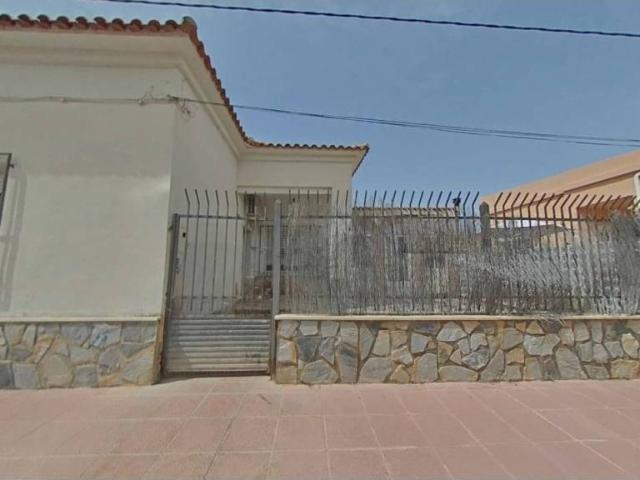 Casa en Venta en Algueña