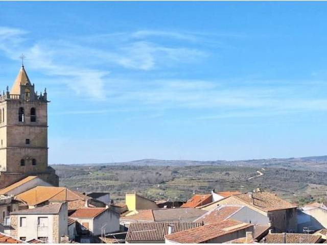 Casa en Venta en Aldeadávila de La Ribera