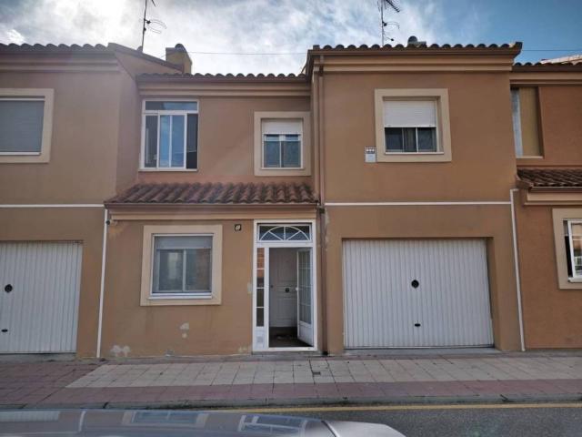 Casa en Venta en Aldeamayor de San Martín
