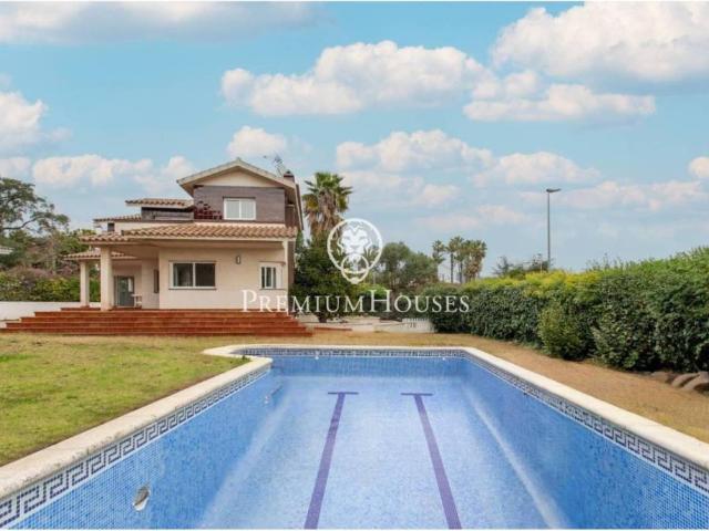 Casa en Venta en Alella