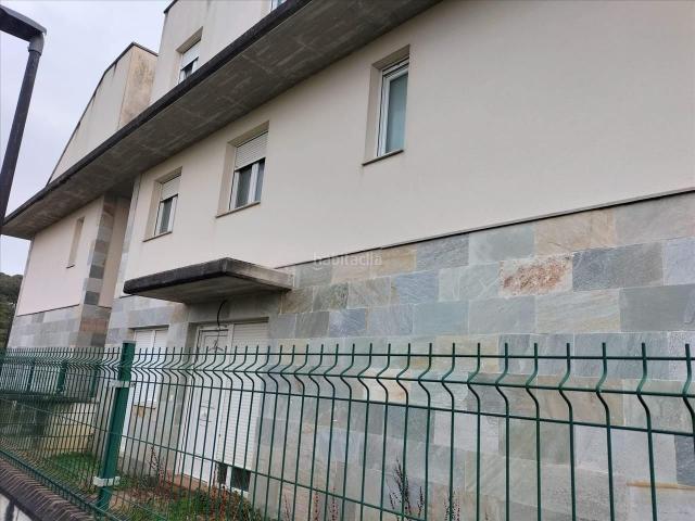 Casa en venta en Alfoz de Lloredo. Casas Alfoz de.