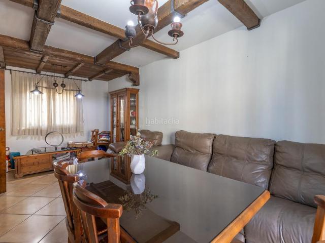 Casa en venta en Alfacar. FANTÁSTICA ADOSADA EN ALFACAR CON BAJO COMERCIAL. Casas.