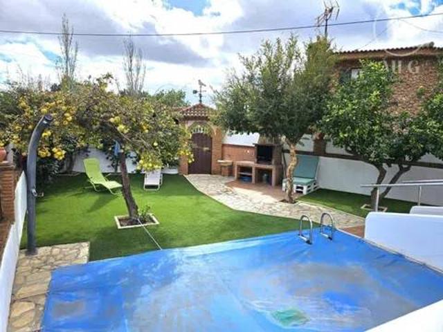 Casa en Venta en Alfarnatejo