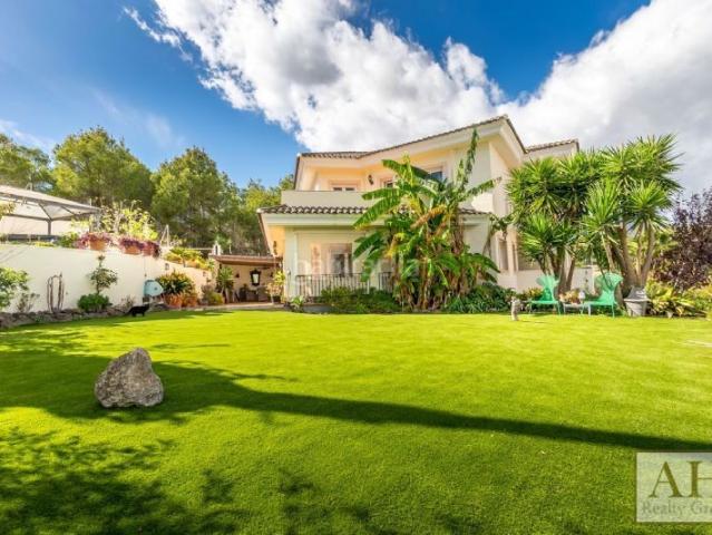 Casa en venta en Alfàs del Pi l´, Pueblo Ubanizaciones. Casas Alfàs del Pi.