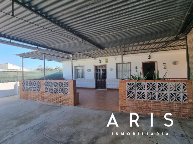 Casa en venta en Alhaurín de la Torre, Alquería Torrealquería. Casa o chalet independiente en venta en Alquería Torrealquería, Alhaurín de la Torre. Casas Alhaurín de la.
