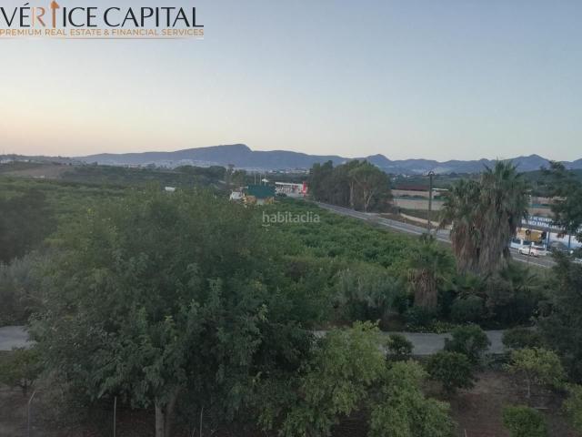 Casa en venta en Alhaurín de la Torre, Centro. INCREÍBLE PARCELA CON EDIFICACIONES PARA PROYECTOS DE GRAN ESCALA. Casas Alhaurín de la.