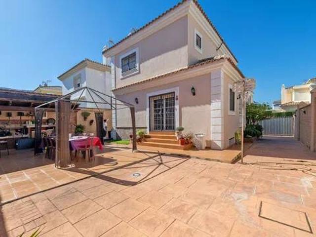 Casa en Venta en Alhaurín de la Torre