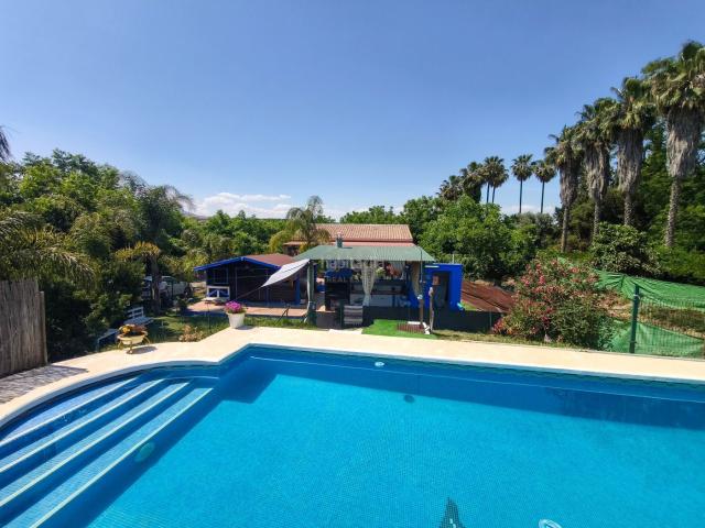 Casa en venta en Alhaurín el Grande, Centro. Casas Alhaurín el.