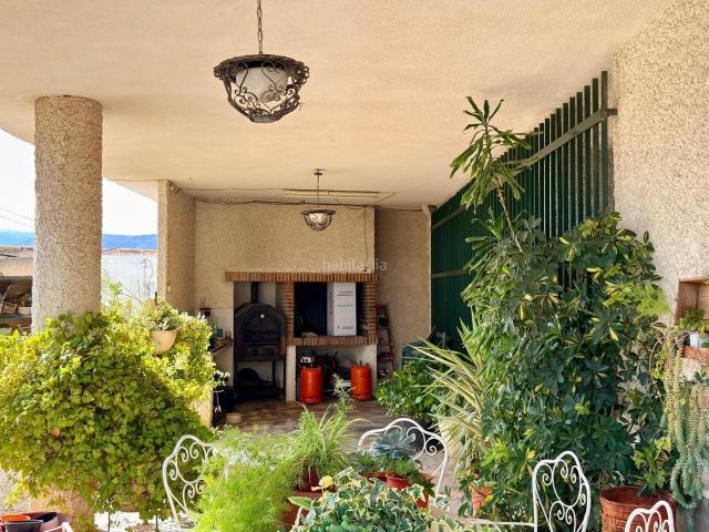 Casa en venta en Alhama de Murcia, Alhama de Murcia Ciudad. Amplia Casa en Entorno Rural a Solo 2 Minutos de Alhama de Murcia. Casas Alhama de.