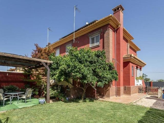 Casa en Venta en Alhendín
